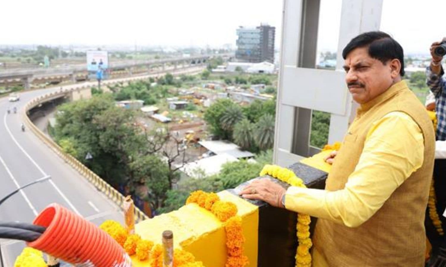 MP First Double Layer Flyover : मप्र का पहला डबल लेयर फ्लाईओवर शुरू, CM बोले- परियोजना शहर ट्रैफिक को बनाएगी सुगम 